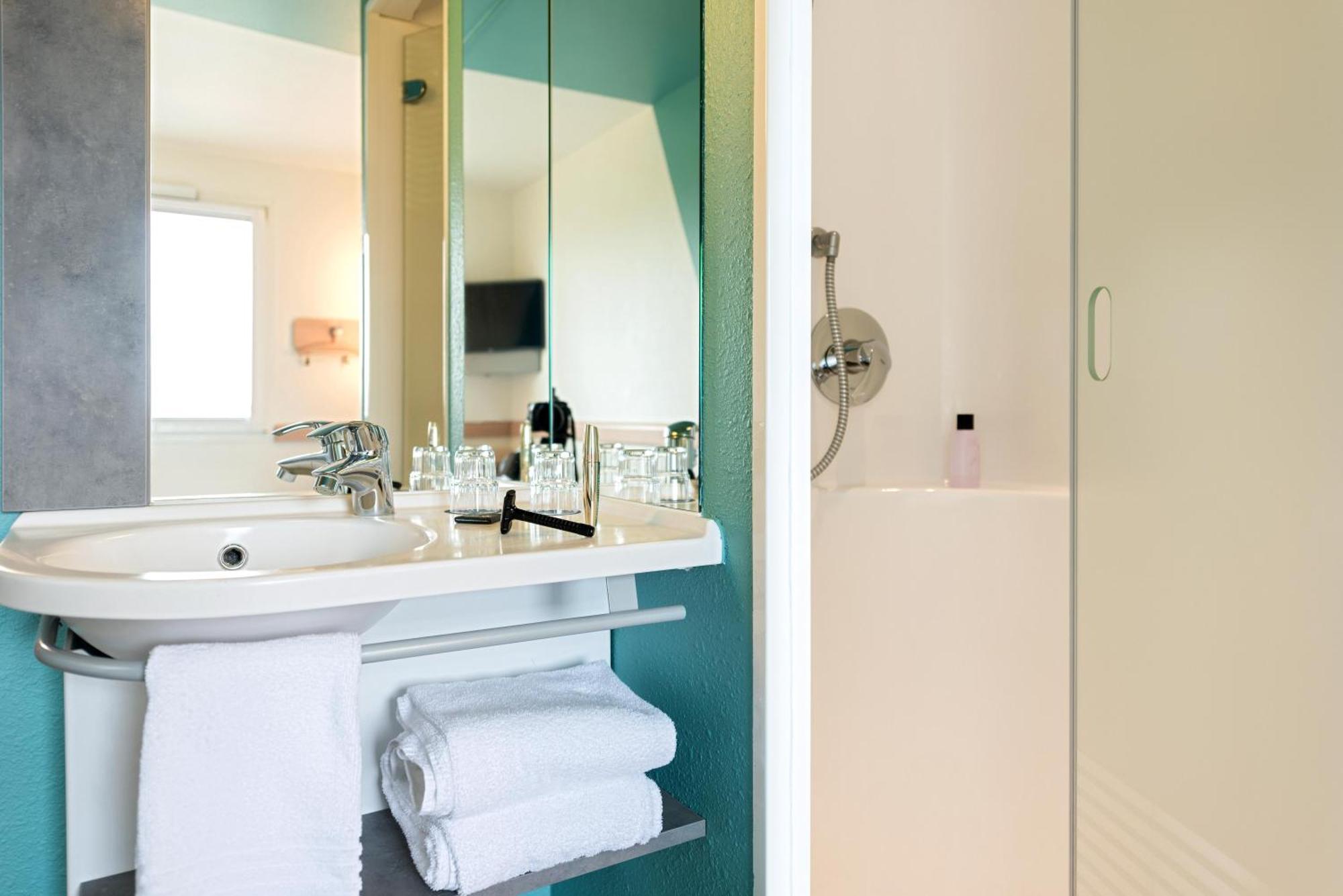 B&B Hotel Regensburg-Ost Екстер'єр фото